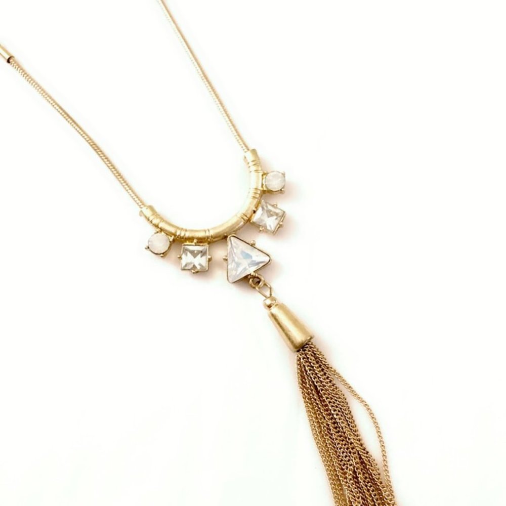 Ann Taylor Gold Tassel Opal Pendant necklace NWT 49.50